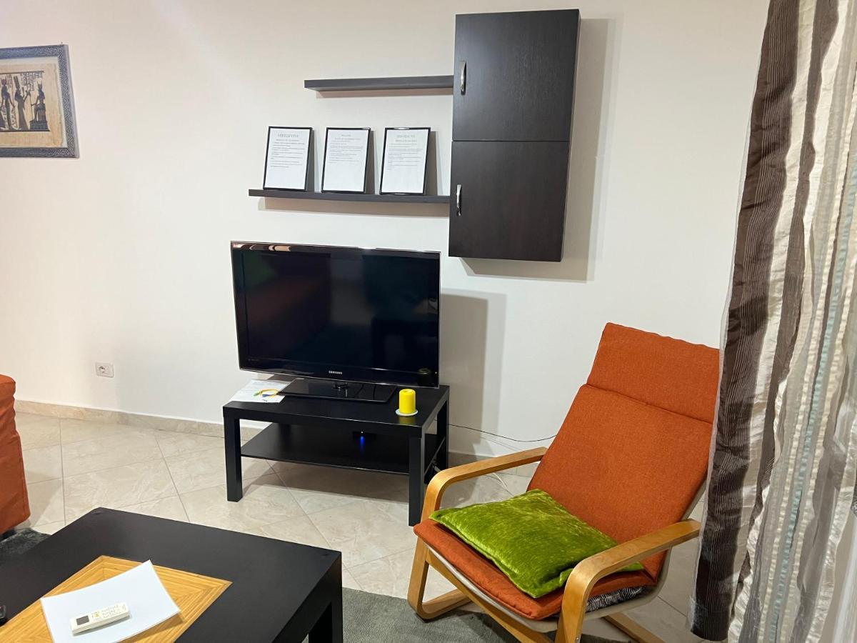 Sol Apartment Lezhe Exterior photo